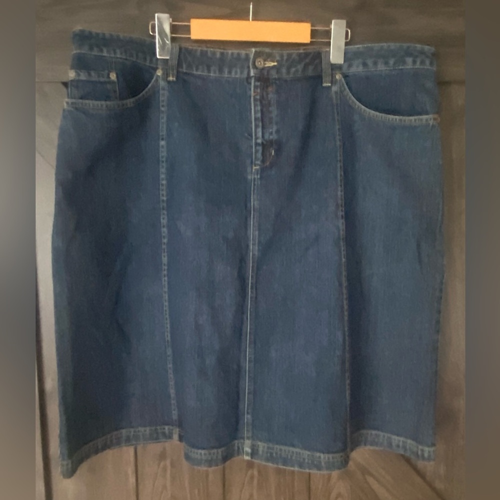 Blue Denim A-line Columbia skirt, NWOT, sz 20W